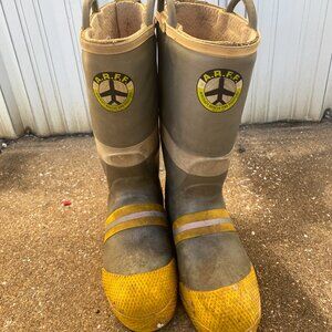 ARFF A.R.F.F. Aircraft Rescue Fire Fighting Boots Men's Size 13